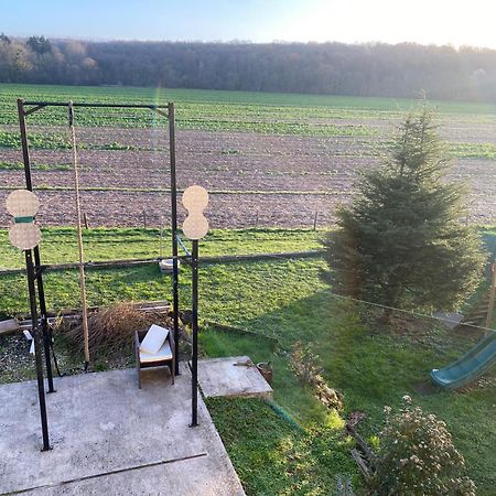 Logement En Rez De Jardin Guérard Extérieur photo